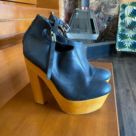 Messeca New York 5” platforms, size 9 - Picture 1 of 7